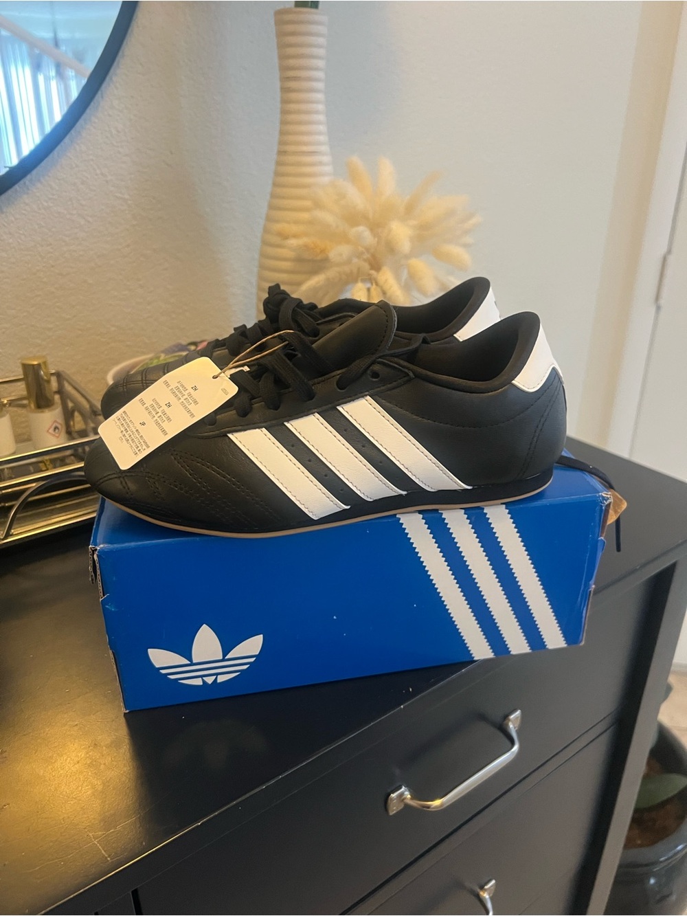 ADIDAS Taekwondo Lace Sneakers NEW Women’s size 6